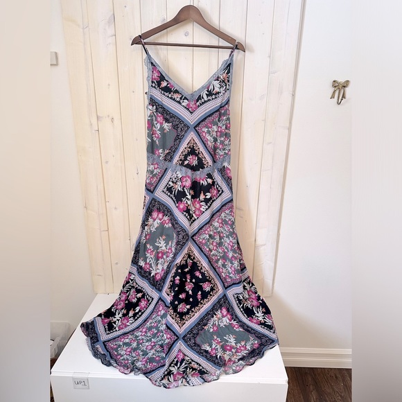Free People Stevie Maxi Dress Size M Boho Lace Flowy Floral Mixed Media Light - Picture 3 of 7